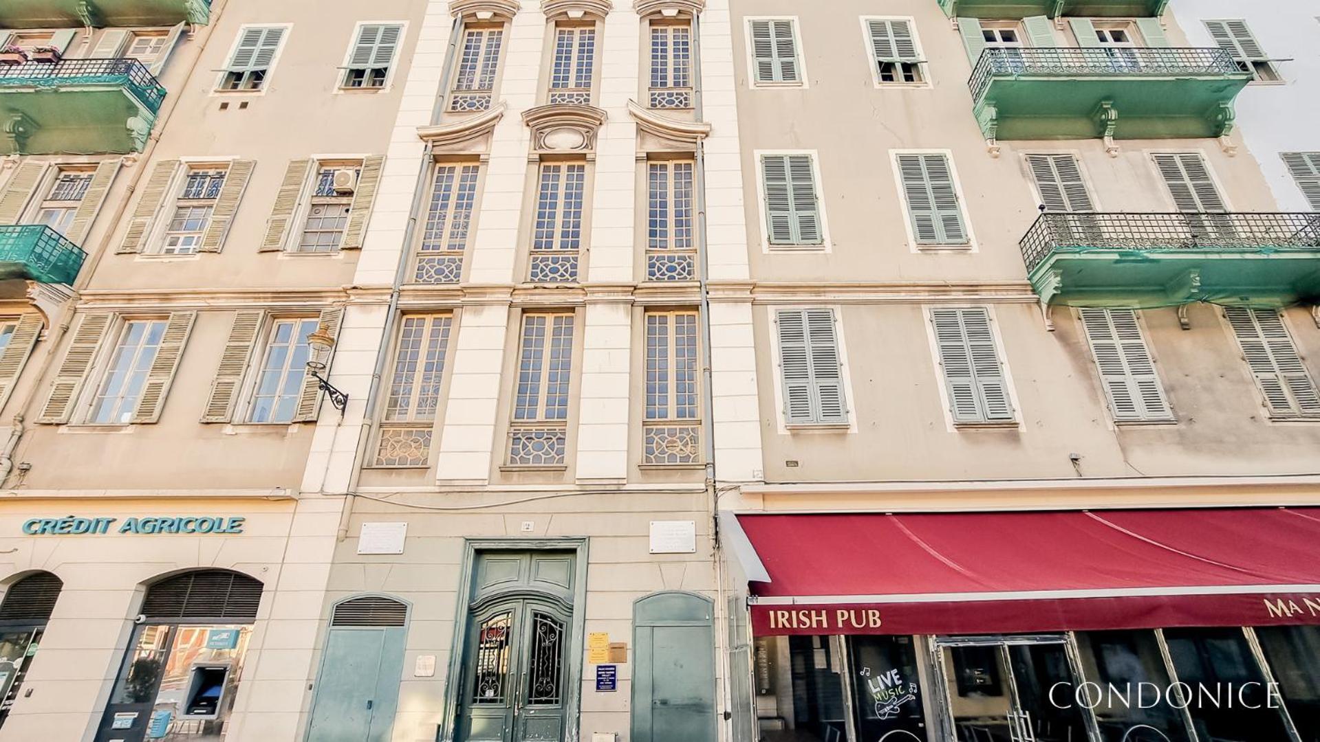 Condonice Exterior photo
